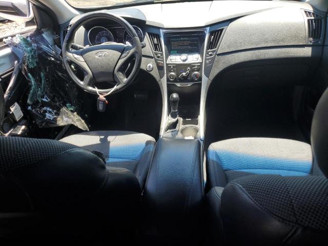 Photo 8 from auction – 2011 HYUNDAI SONATA SE with VIN 5NPEC4AC8BH092252