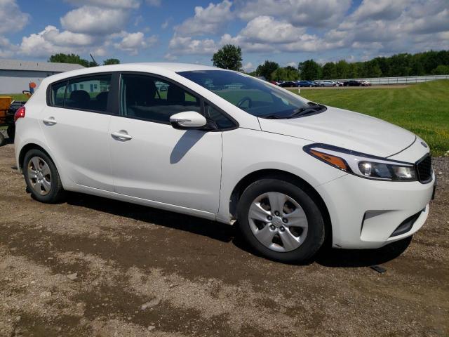 Photo 4 from auction – 2017 KIA FORTE LX with VIN KNAFK5A85H5675070