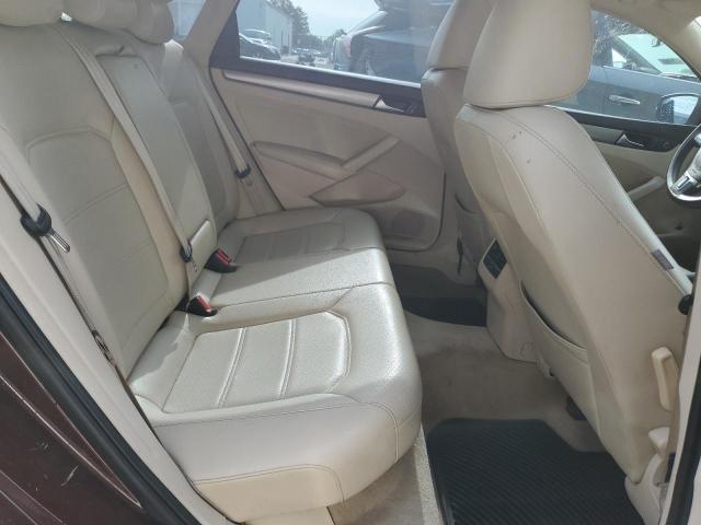 Photo 10 from auction – 2014 VOLKSWAGEN PASSAT SE with VIN 1VWBS7A34EC030741