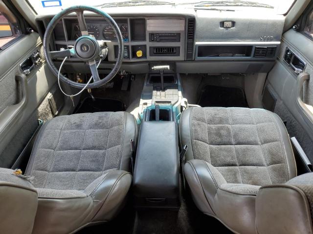 Photo 8 from auction – 1992 JEEP CHEROKEE L with VIN 1J4FT58S6NL239198