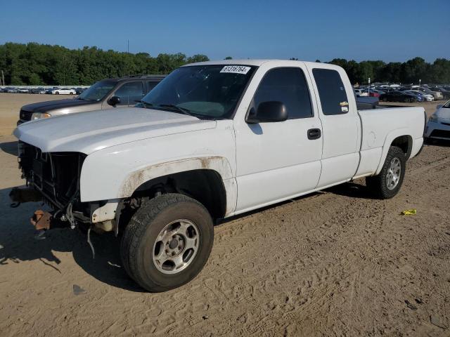 CHEVROLET SILVERADO 2004 with VIN 1GCEK19T94E168554 - Photo from auction
