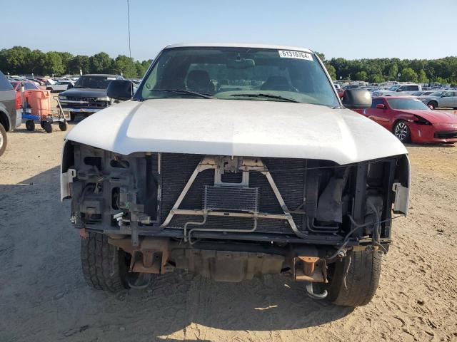 Photo 5 from auction – 2004 CHEVROLET SILVERADO with VIN 1GCEK19T94E168554