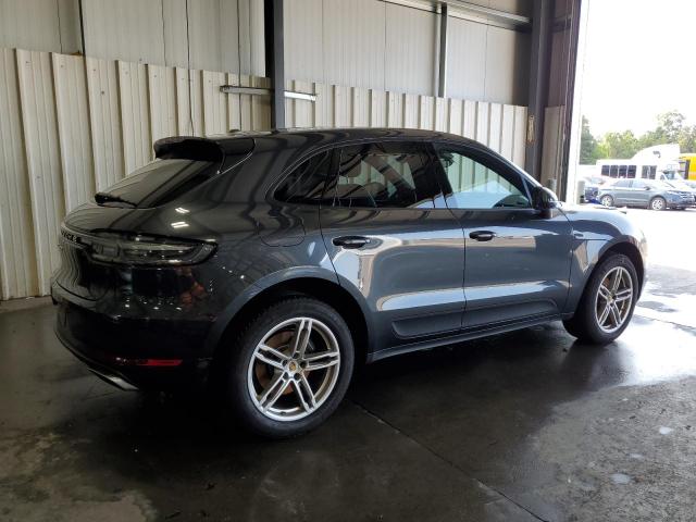 Photo 3 from auction – 2019 PORSCHE MACAN with VIN WP1AA2A54KLB01372