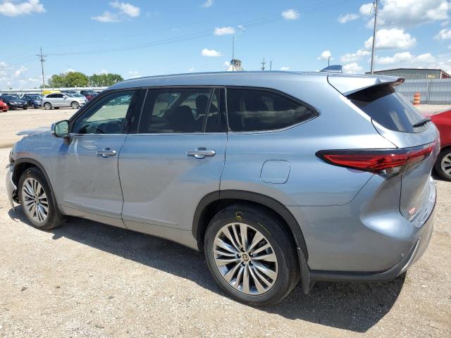 Photo 2 from auction – 2022 TOYOTA HIGHLANDER with VIN 5TDFZRBH9NS228476