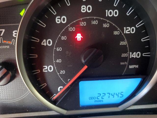 Photo 9 from auction – 2015 TOYOTA RAV4 XLE with VIN JTMWFREV6FD067253