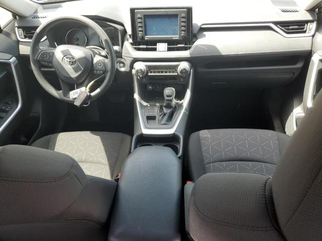 Photo 8 from auction – 2020 TOYOTA RAV4 XLE with VIN JTMP1RFVXLD059136