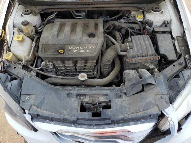 Photo 11 from auction – 2012 CHRYSLER 200 TOURIN with VIN 1C3CCBBB5CN107734