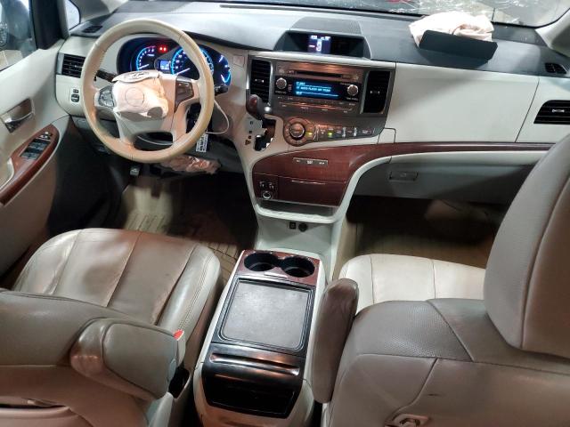 Photo 8 from auction – 2012 TOYOTA SIENNA XLE with VIN 5TDYK3DC6CS243798
