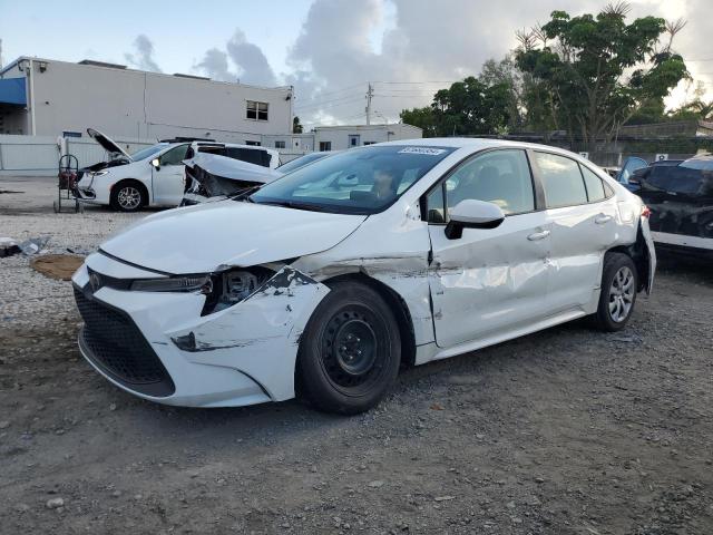 TOYOTA COROLLA LE 2020 with VIN 5YFEPRAE9LP048719 - Photo from auction