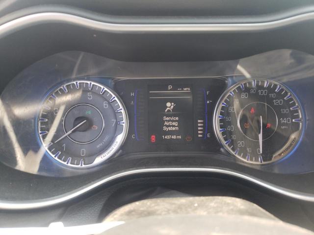 Photo 9 from auction – 2015 CHRYSLER 200 LIMITE with VIN 1C3CCCAB9FN673004