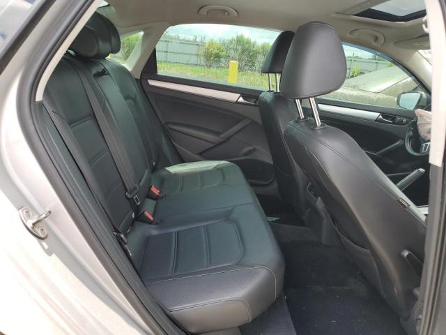 Photo 10 from auction – 2013 VOLKSWAGEN PASSAT SE with VIN 1VWBP7A33DC009461