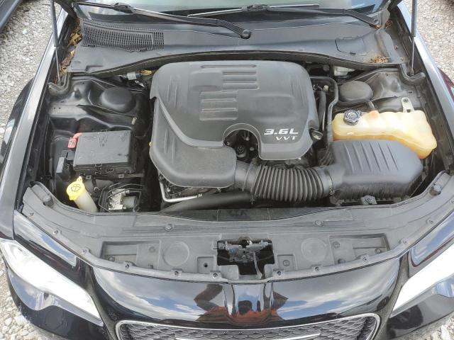 Photo 11 from auction – 2015 CHRYSLER 300C with VIN 2C3CCAEG0FH833015