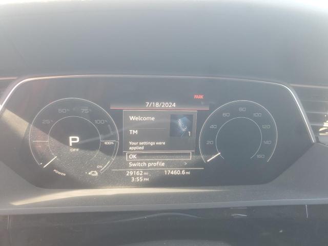 Photo 9 from auction – 2019 AUDI E-TRON PRE with VIN WA1VABGE6KB023901