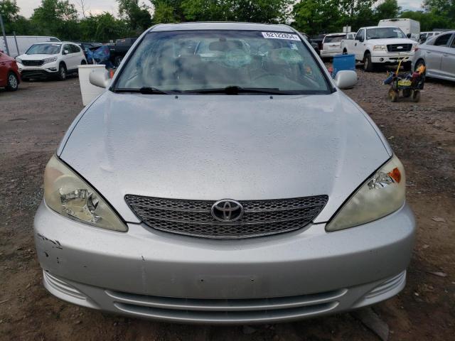 Photo 5 from auction – 2002 TOYOTA CAMRY LE with VIN 4T1BE30K12U551414