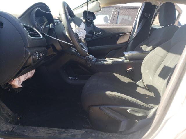 Photo 7 from auction – 2015 CHRYSLER 200 LIMITE with VIN 1C3CCCAB7FN615263
