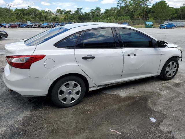 Photo 3 from auction – 2012 FORD FOCUS S with VIN 1FAHP3E24CL328220