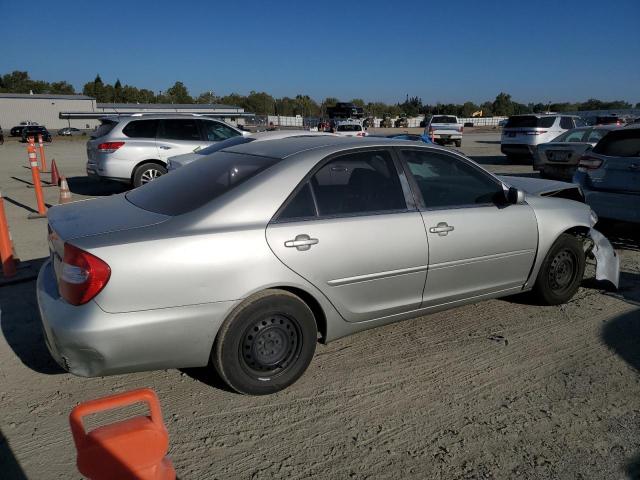 Photo 3 from auction – 2003 TOYOTA CAMRY LE with VIN JTDBE32K030151886