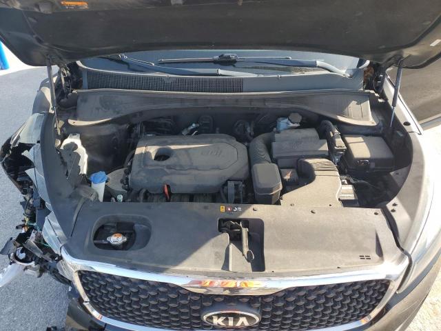 Photo 12 from auction – 2017 KIA SORENTO LX with VIN 5XYPGDA32HG261002