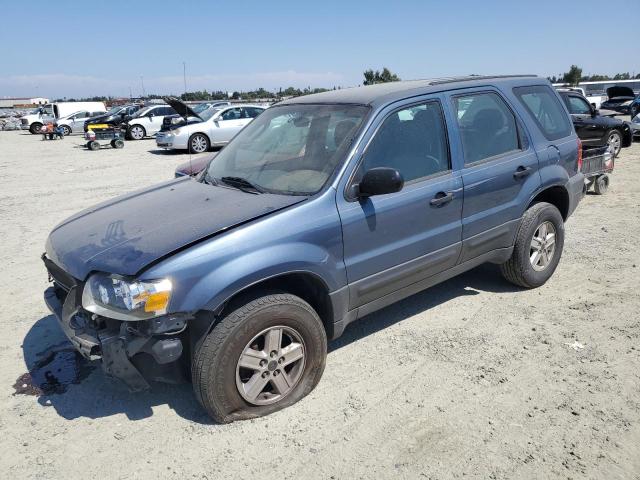 FORD ESCAPE XLS 2005 with VIN 1FMYU92Z05KA35832 - Photo from auction