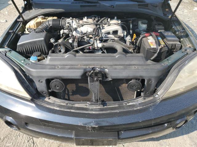 Photo 12 from auction – 2004 KIA SORENTO EX with VIN KNDJC733745326817