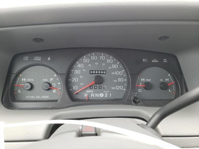 Photo 9 from auction – 2004 MERCURY GRAND MARQ with VIN 2MEFM74W04X618253