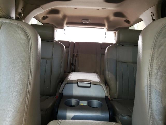 Photo 10 from auction – 2005 LINCOLN NAVIGATOR with VIN 5LMFU28545LJ04743