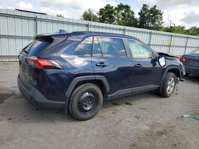 Photo 3 from auction – 2019 TOYOTA RAV4 XLE with VIN JTMP1RFV9KD024327