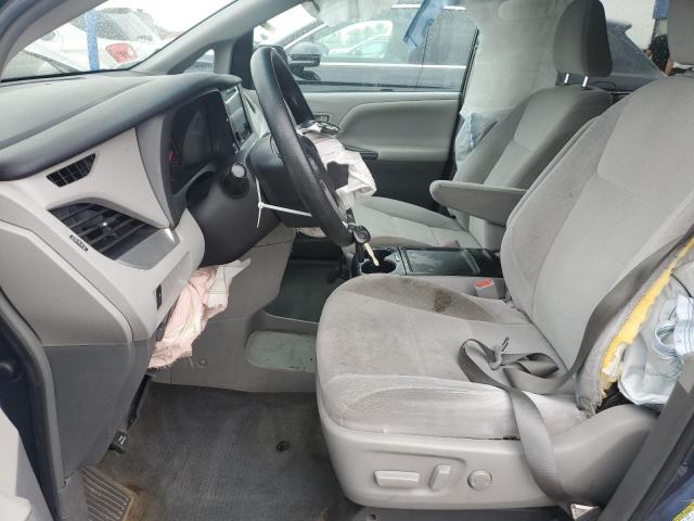 Photo 7 from auction – 2016 TOYOTA SIENNA LE with VIN 5TDKK3DC0GS742527