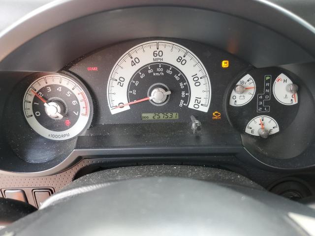 Photo 9 from auction – 2011 TOYOTA FJ CRUISER with VIN JTEZU4BF3BK011260