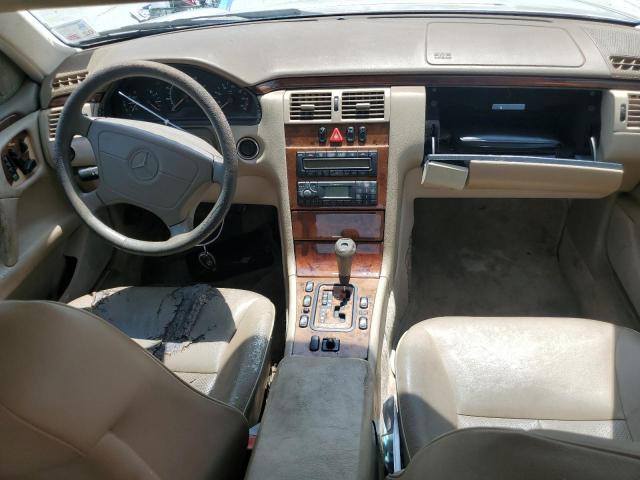 Photo 8 from auction – 1999 MERCEDES-BENZ E 320 with VIN WDBJF65H2XA796192