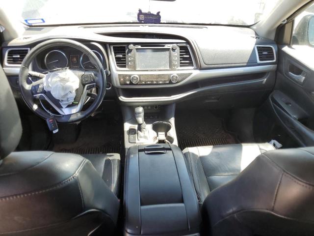 Photo 8 from auction – 2018 TOYOTA HIGHLANDER with VIN 5TDJZRFH9JS528081