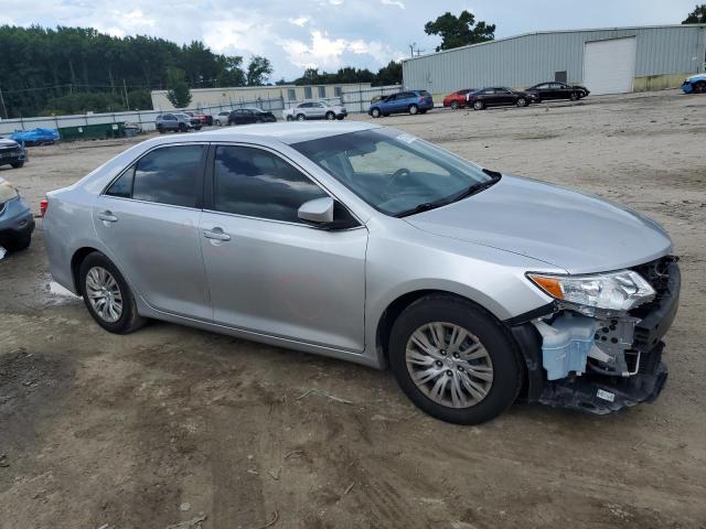 Photo 4 from auction – 2014 TOYOTA CAMRY L with VIN 4T4BF1FK1ER358702