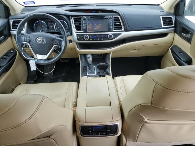 Photo 8 from auction – 2019 TOYOTA HIGHLANDER with VIN 5TDKZRFH5KS318213