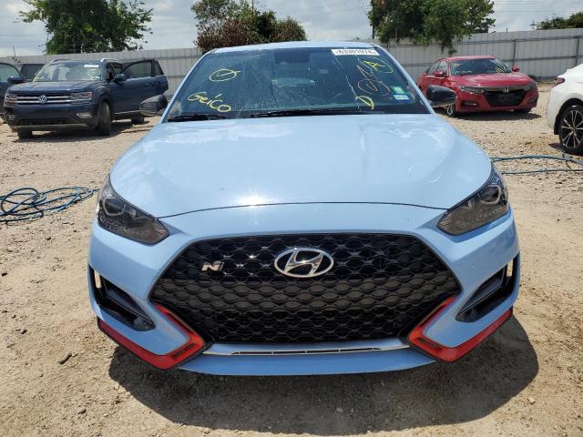Photo 5 from auction – 2022 HYUNDAI VELOSTER N with VIN KMHT36AH6NU015013