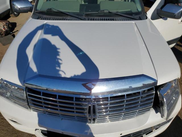 Photo 12 from auction – 2012 LINCOLN NAVIGATOR with VIN 5LMJJ2J53CEL03202