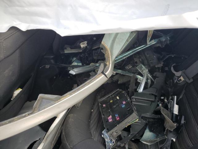 Photo 12 from auction – 2016 FORD FUSION SE with VIN 3FA6P0HDXGR147245