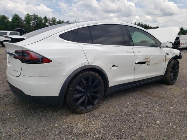 Photo 3 from auction – 2019 TESLA MODEL X with VIN 5YJXCAE29KF203673