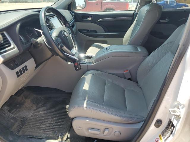 Photo 7 from auction – 2017 TOYOTA HIGHLANDER with VIN 5TDDZRFH8HS463456