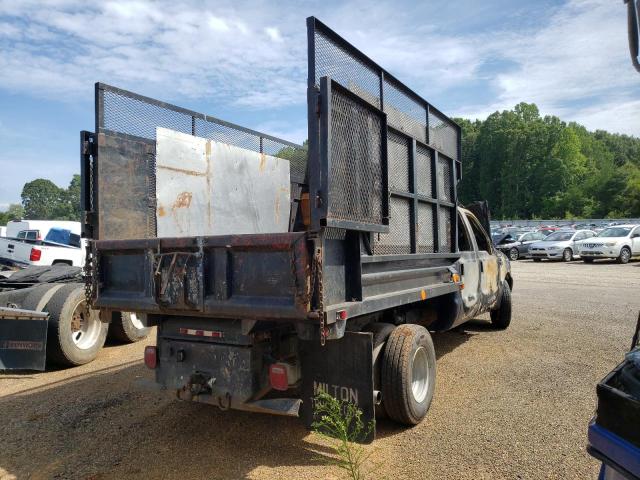 Photo 3 from auction – 2004 FORD F350 SUPER with VIN 1FDWW36P44EB68615
