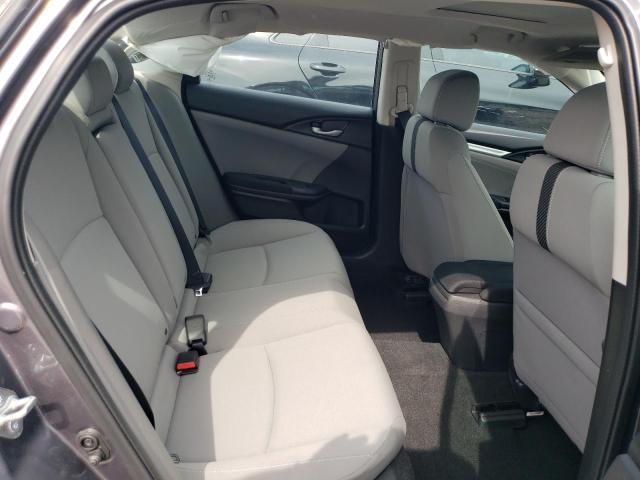Photo 10 from auction – 2018 HONDA CIVIC EX with VIN 19XFC2F77JE040957
