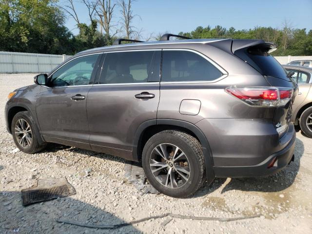 Photo 2 from auction – 2016 TOYOTA HIGHLANDER with VIN 5TDJKRFHXGS260980