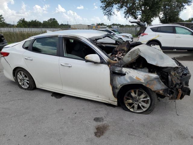 Photo 4 from auction – 2018 KIA OPTIMA LX with VIN KNAGT4L36J5216374