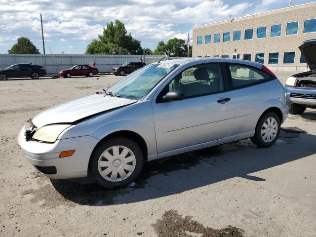 FORD FOCUS ZX3 2005 with VIN 3FAFP31N75R115709 - Photo from auction