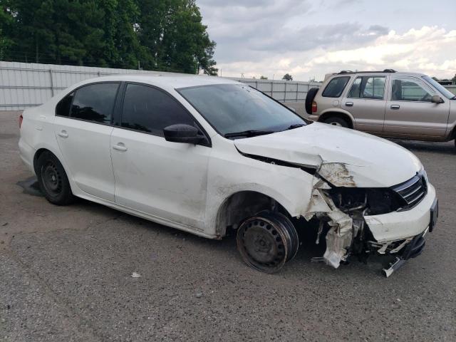 Photo 4 from auction – 2015 VOLKSWAGEN JETTA BASE with VIN 3VW2K7AJ4FM402531