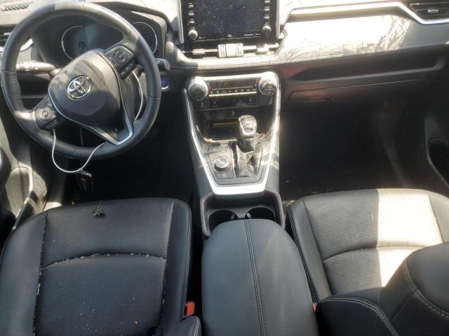 Photo 8 from auction – 2019 TOYOTA RAV4 LIMIT with VIN JTMDWRFV3KD511009
