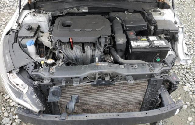 Photo 11 from auction – 2016 KIA OPTIMA EX with VIN 5XXGU4L35GG008409