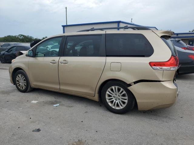 Photo 2 from auction – 2012 TOYOTA SIENNA XLE with VIN 5TDYK3DC1CS244499