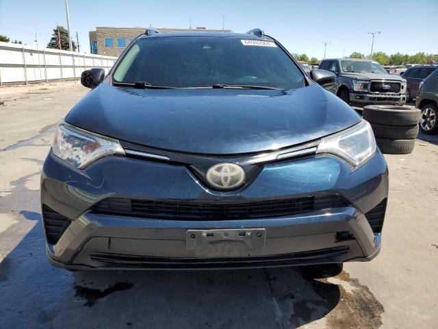 Photo 5 from auction – 2017 TOYOTA RAV4 LE with VIN JTMZFREV0HJ118487