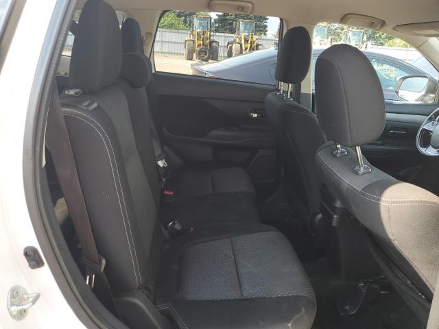 Photo 11 from auction – 2016 MITSUBISHI OUTLANDER with VIN JA4AD2A31GZ022716