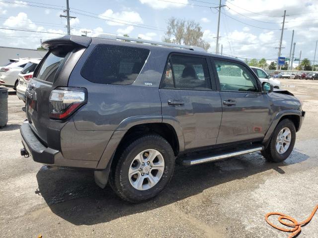 Photo 3 from auction – 2018 TOYOTA 4RUNNER SR with VIN JTEZU5JR5J5169503